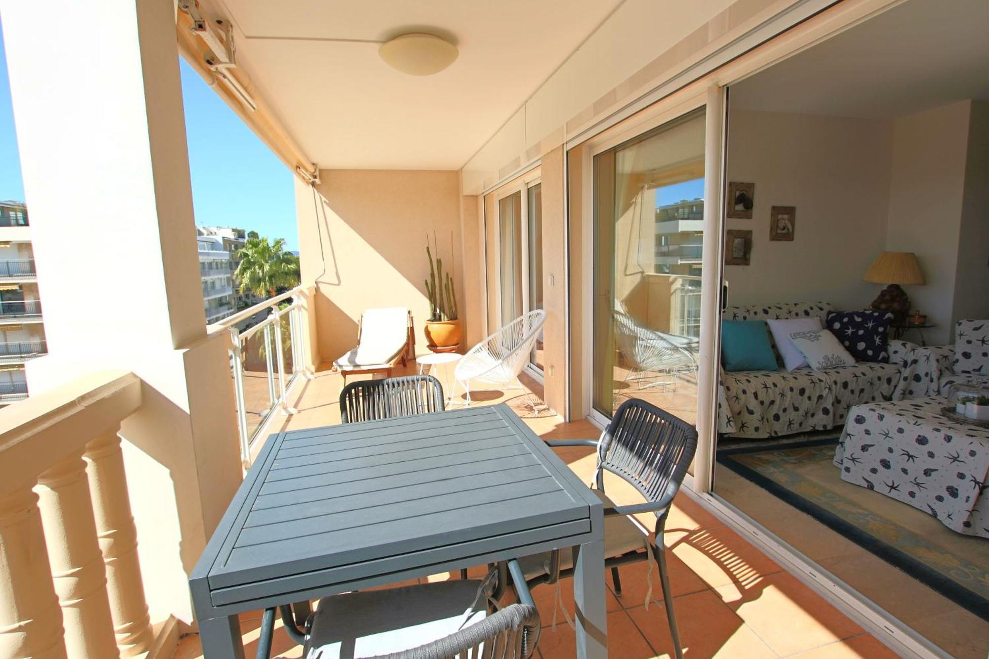 Apartment 2 Bedrooms 2 Bathrooms Clear View In Palm Beach Area Cannes Exterior photo